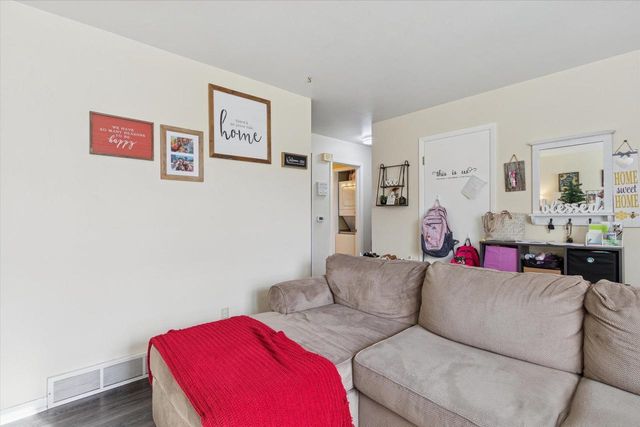 2805 - 2807 Mohican Road, Janesville, WI 53545