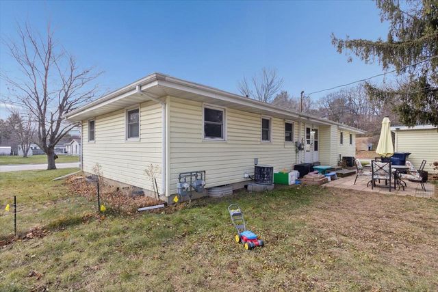 2805 - 2807 Mohican Road, Janesville, WI 53545