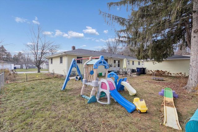 2805 - 2807 Mohican Road, Janesville, WI 53545