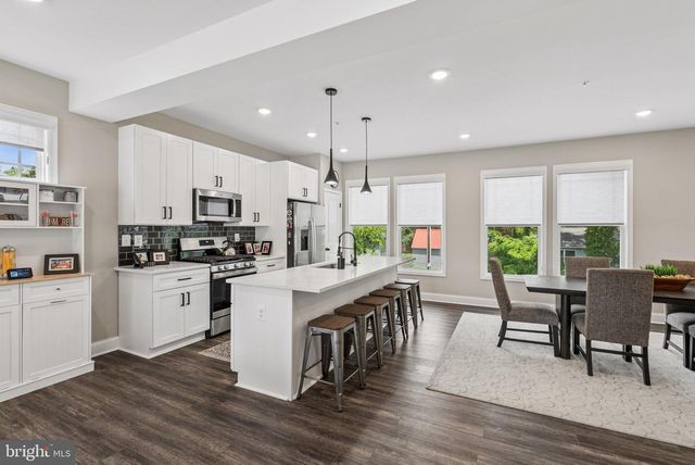 205 CHOPTANK AVE, Rosedale, MD 21237