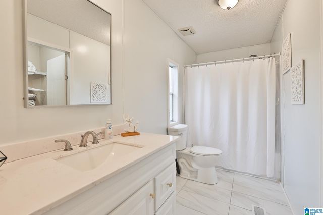 59 COOSA ISLAND CIRCLE, Cropwell, AL 35054