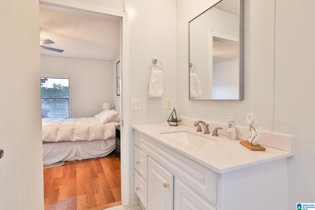 59 COOSA ISLAND CIRCLE, Cropwell, AL 35054