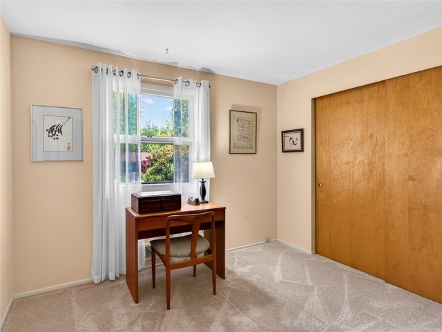 29 Tartarian Circle, Greece, NY 14612