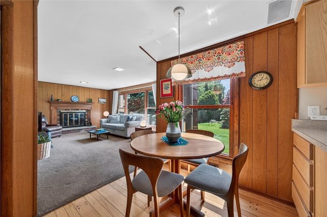 29 Tartarian Circle, Greece, NY 14612