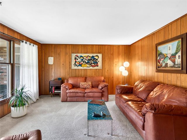 29 Tartarian Circle, Greece, NY 14612