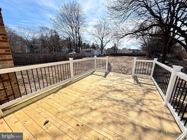 60 ROBERTS AVE, Clayton, NJ 08312