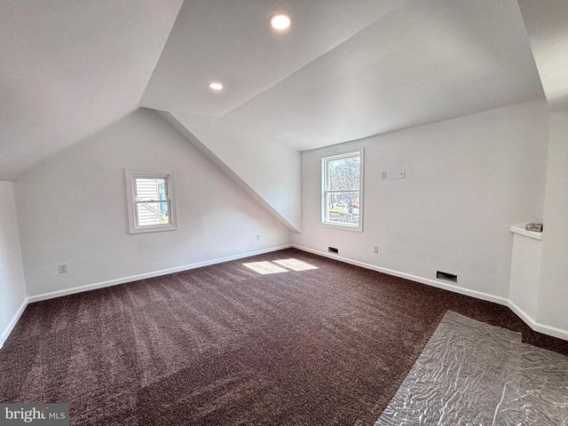 60 ROBERTS AVE, Clayton, NJ 08312