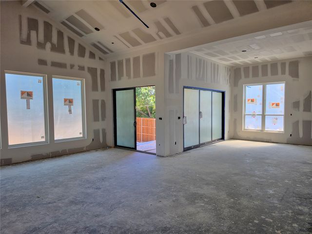8902 San Leandro Drive, Dallas, TX 75218