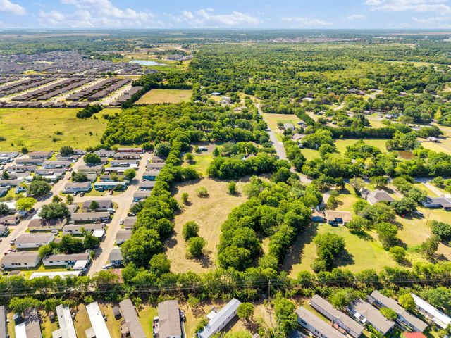 904 Jacobson Drive, Dallas, TX 75253