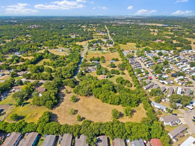 904 Jacobson Drive, Dallas, TX 75253