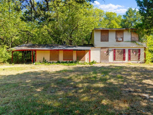904 Jacobson Drive, Dallas, TX 75253