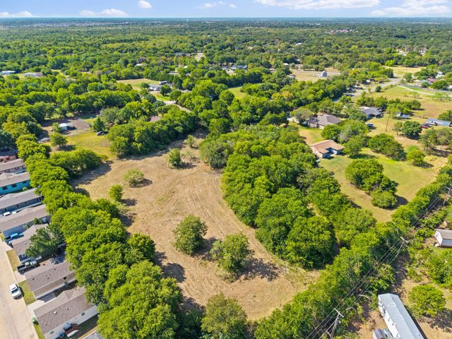 904 Jacobson Drive, Dallas, TX 75253