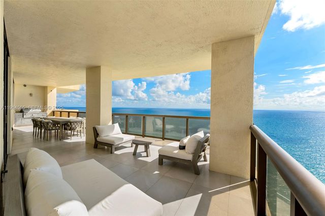 16275 Collins Avenue UPH1, Sunny Isles Beach, FL 33160