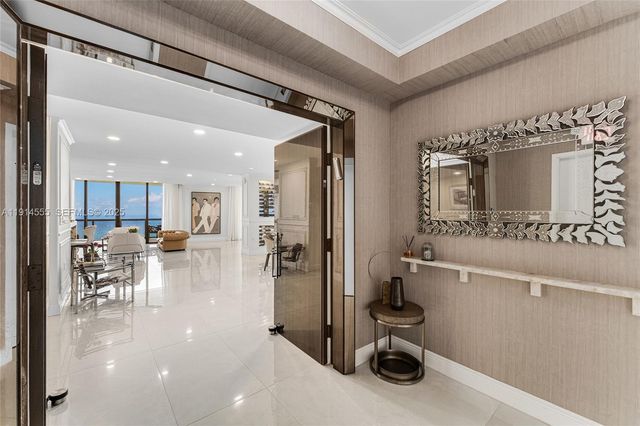 16275 Collins Avenue UPH1, Sunny Isles Beach, FL 33160