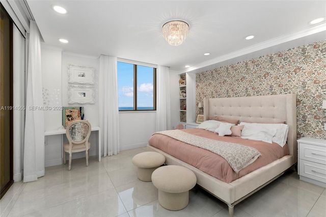 16275 Collins Avenue UPH1, Sunny Isles Beach, FL 33160