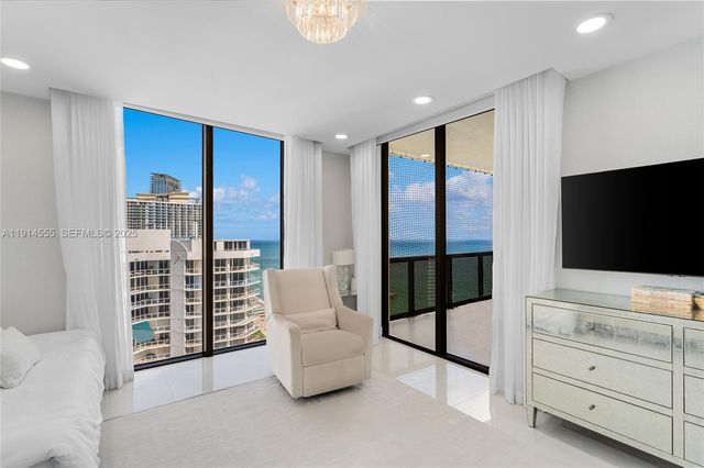 16275 Collins Avenue UPH1, Sunny Isles Beach, FL 33160