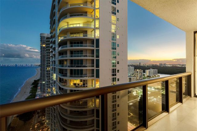 16275 Collins Avenue UPH1, Sunny Isles Beach, FL 33160