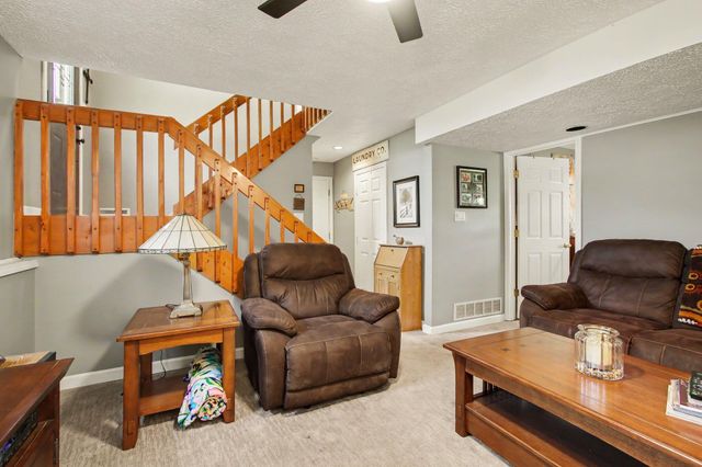 6515 Lakewood Avenue, Portage, IN 46368