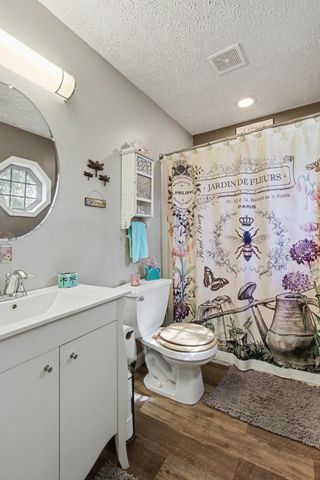 6515 Lakewood Avenue, Portage, IN 46368