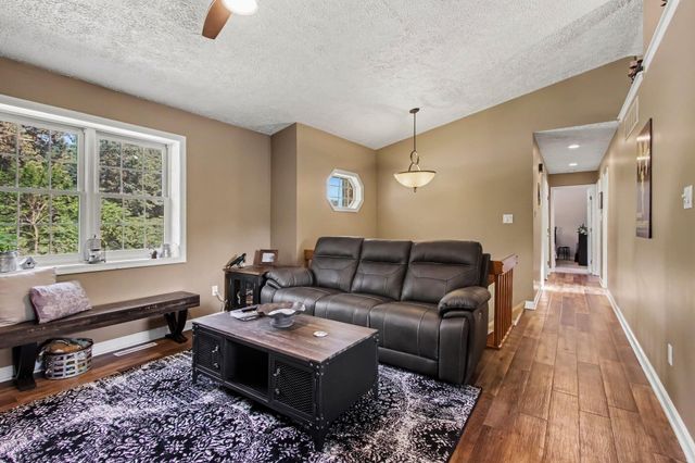 6515 Lakewood Avenue, Portage, IN 46368