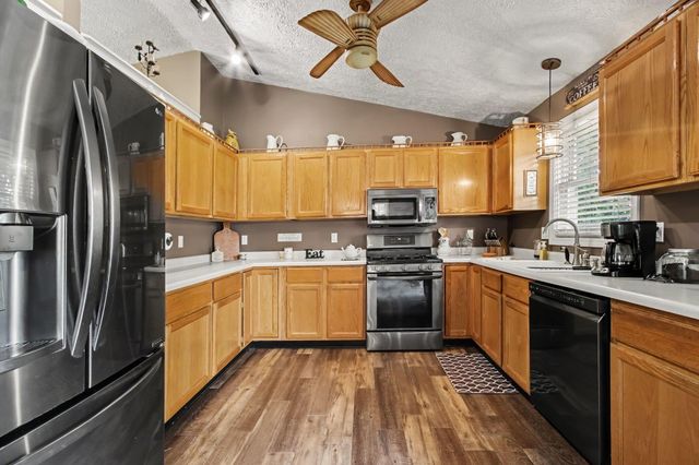 6515 Lakewood Avenue, Portage, IN 46368