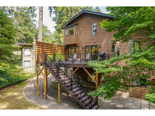 2031 DOGWOOD Dr, Eugene, OR 97405