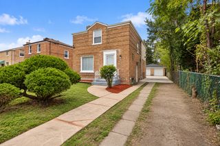 9138 S Perry Avenue, Chicago, IL 60620
