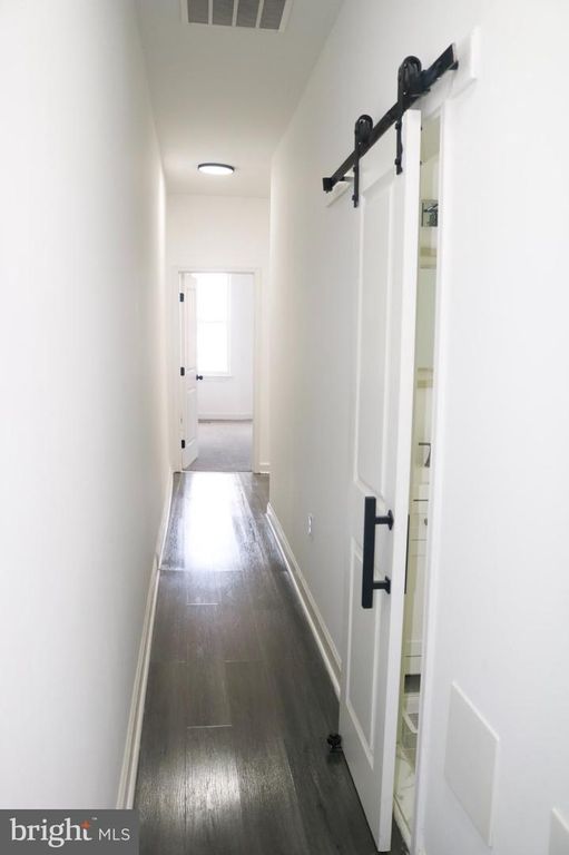 Image 28 of property listing at 322 N MONROE ST, Baltimore, MD 21223
