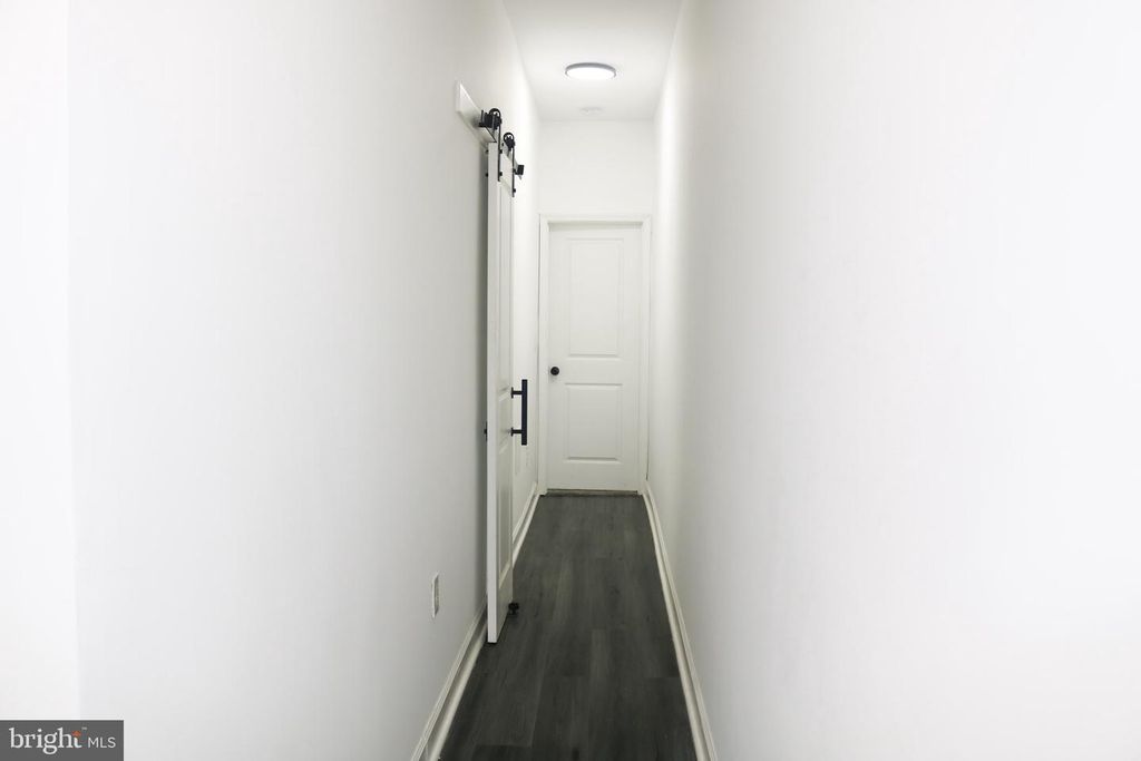 Image 36 of property listing at 322 N MONROE ST, Baltimore, MD 21223