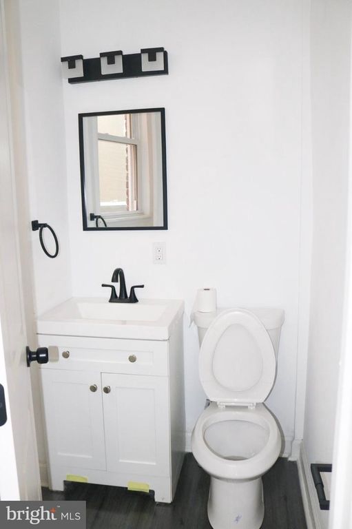 Image 37 of property listing at 322 N MONROE ST, Baltimore, MD 21223