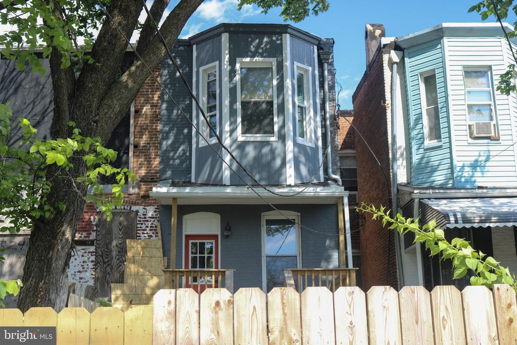 Image 39 of property listing at 322 N MONROE ST, Baltimore, MD 21223