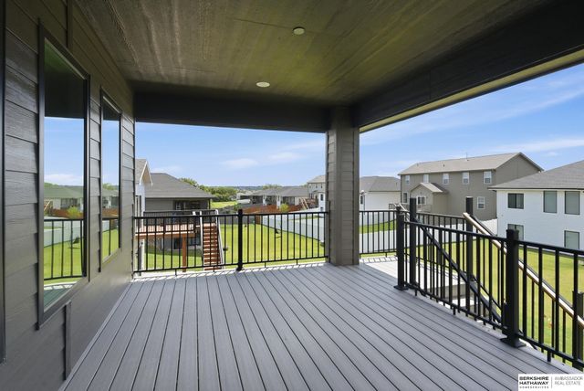 19903 Cottonwood Street, Gretna, NE 68028