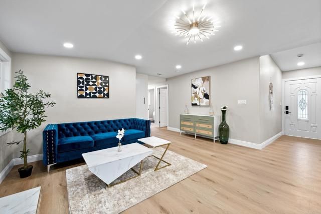 13824 Powers Road, Poway, CA 92064