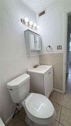 8574 94TH AVENUE, Seminole, FL 33777