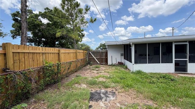 8574 94TH AVENUE, Seminole, FL 33777