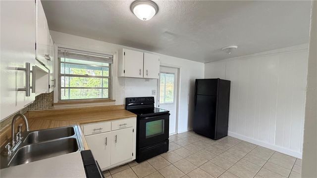 8574 94TH AVENUE, Seminole, FL 33777