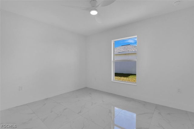 102 NW 20th ST, Cape Coral, FL 33993