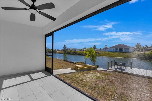 102 NW 20th ST, Cape Coral, FL 33993