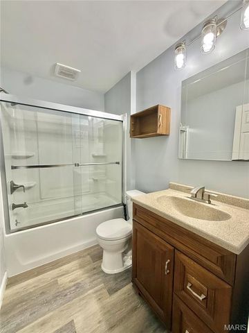 5362 W Anding Drive, Catawissa, MO 63015