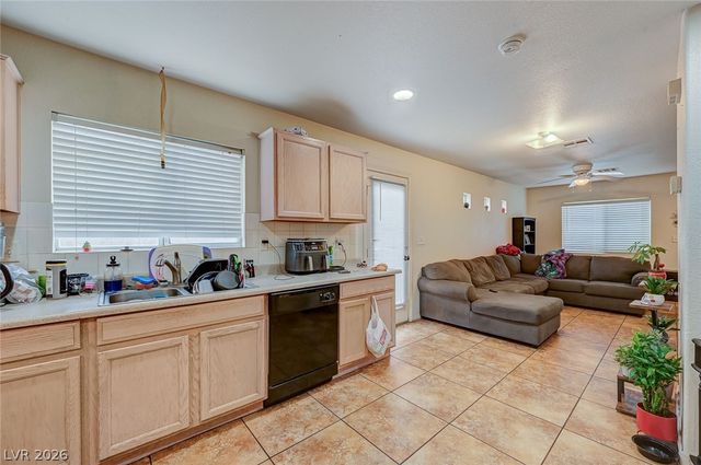 5151 Starter Avenue, Las Vegas, NV 89156