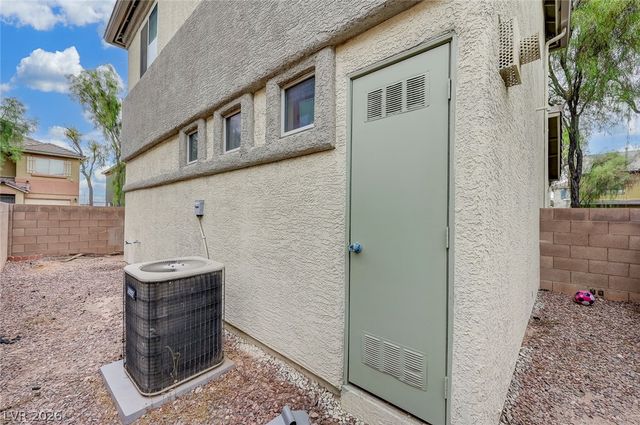 5151 Starter Avenue, Las Vegas, NV 89156