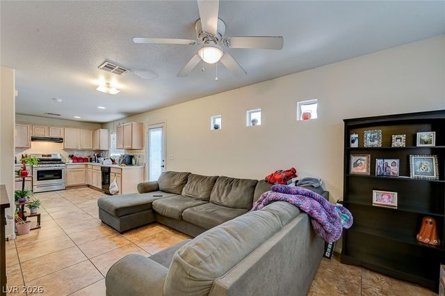 5151 Starter Avenue, Las Vegas, NV 89156