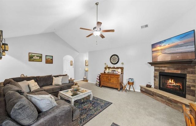 637 Ivywood Place, Boiling Springs, SC 29316