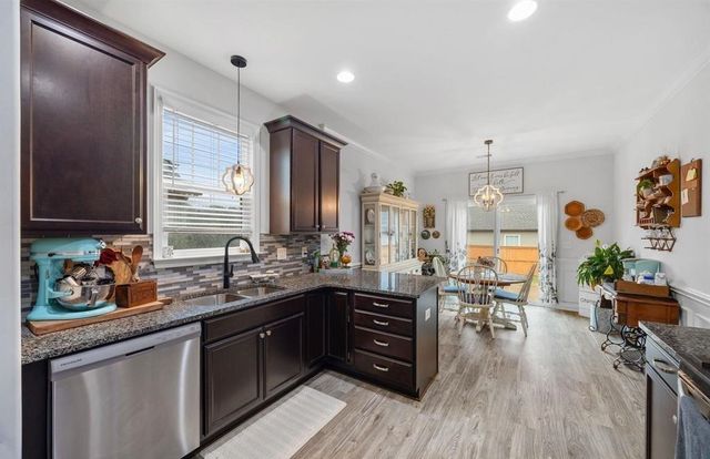 637 Ivywood Place, Boiling Springs, SC 29316