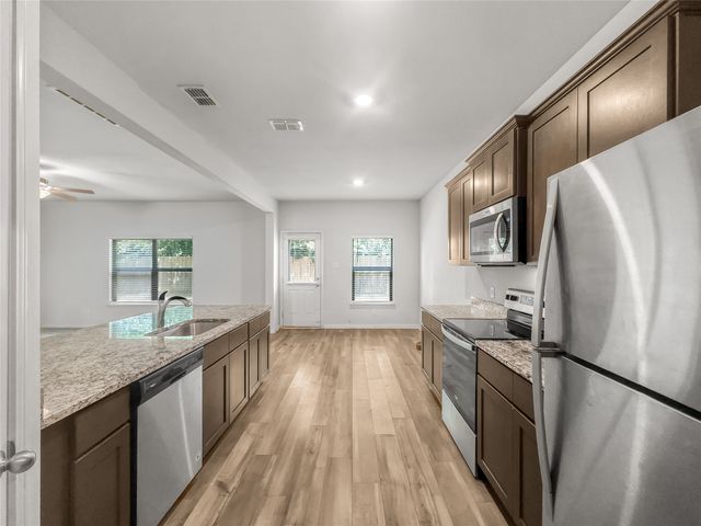 8212 Buck Mountain Pass, Fort Worth, TX 76179