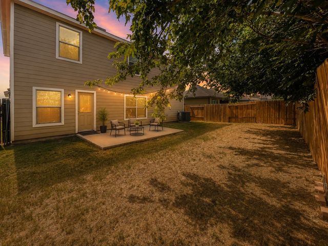 8212 Buck Mountain Pass, Fort Worth, TX 76179