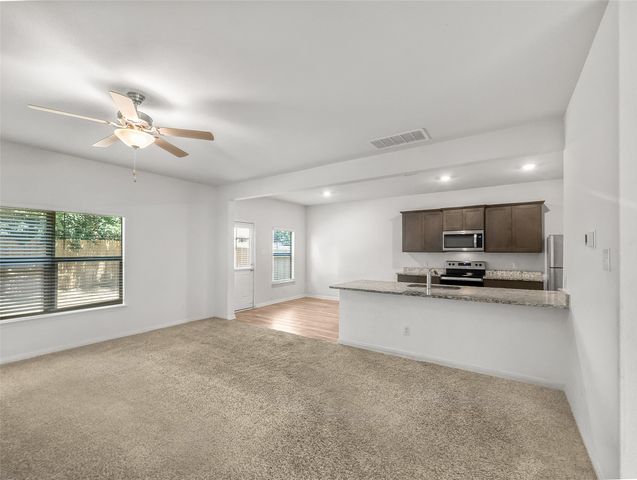 8212 Buck Mountain Pass, Fort Worth, TX 76179