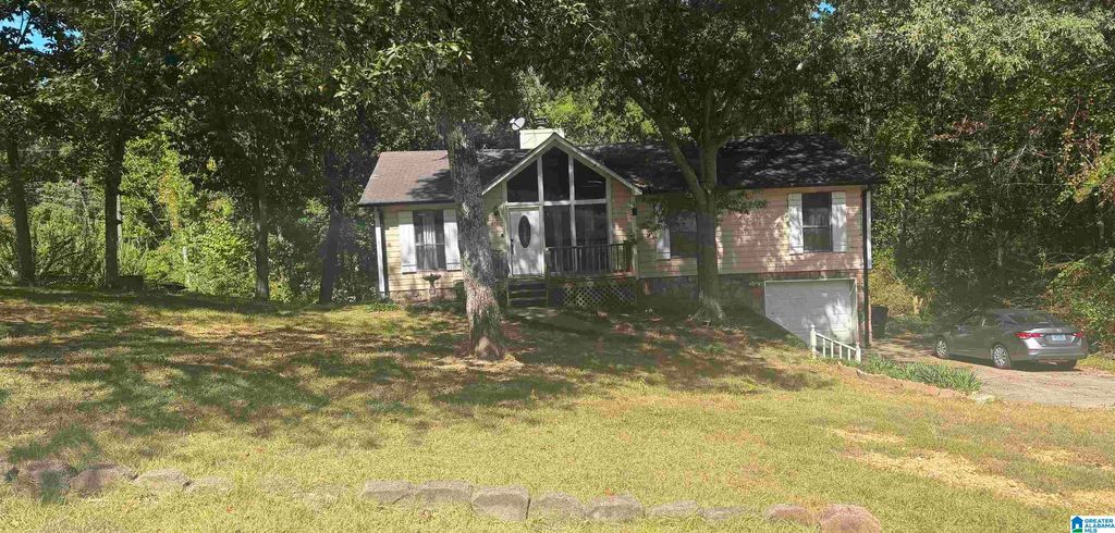 8921 WOODHAVEN DRIVE, Pinson, AL 35126
