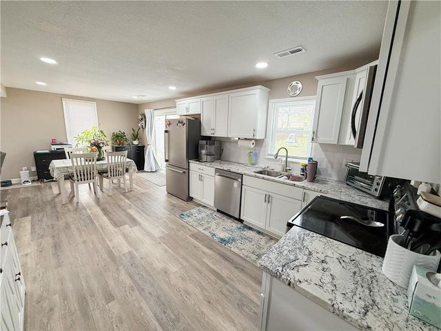 210 S Franklin Street, Raymore, MO 64083