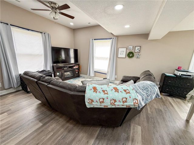 210 S Franklin Street, Raymore, MO 64083